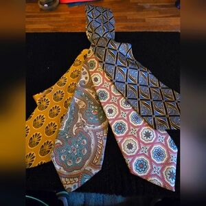 Elegant Patterned Silk Ties- High End Brand 4pk 2 Courreqe Homme, 2 Simon Copley